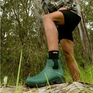 Merry People Bobbi Rain Boot, Alpine Green & Black